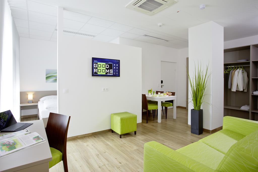 Good Rooms Gmbh Guntramsdorf Esterno foto